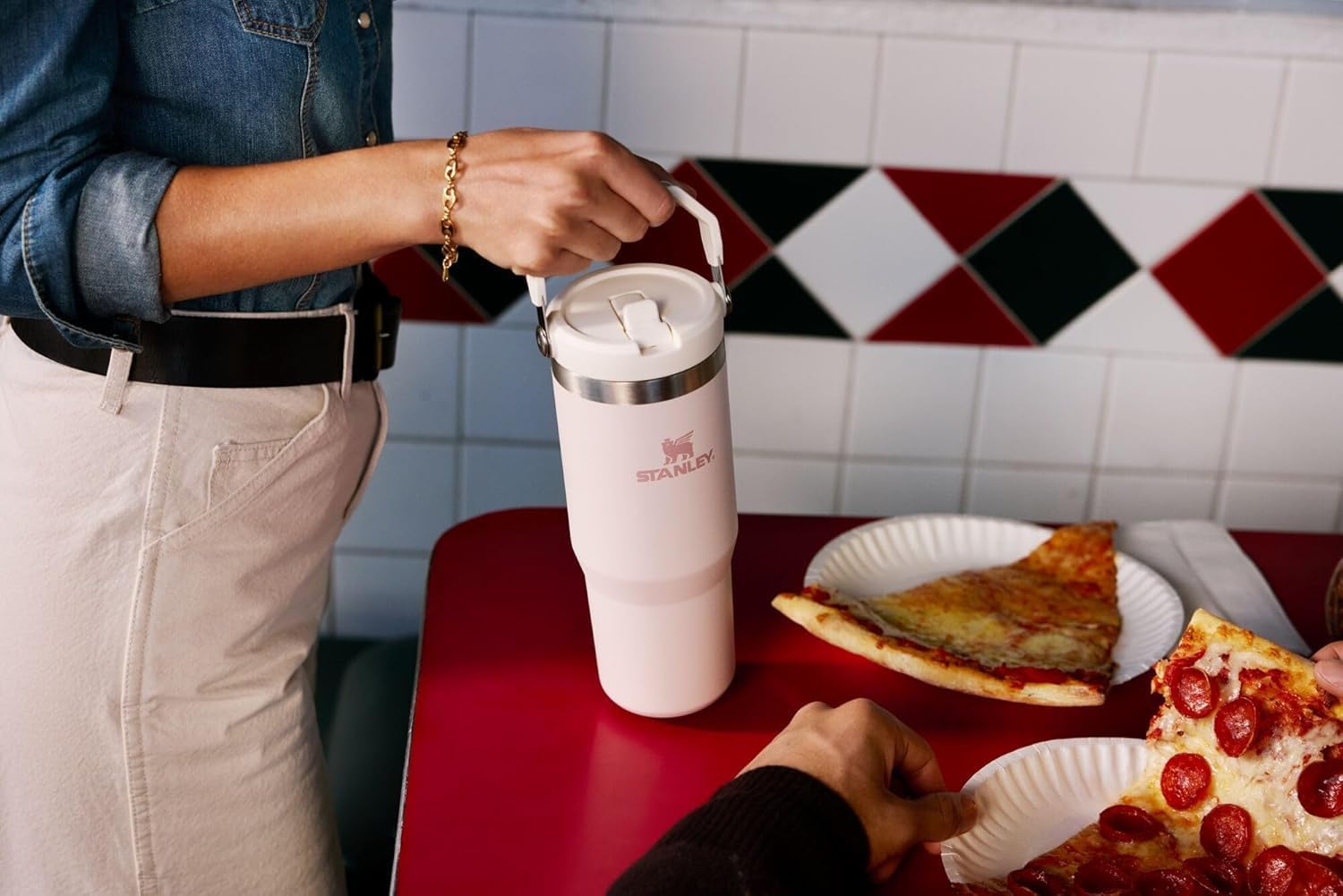 STANLEY IceFlow 2.0 Flip Straw Tumbler with Handle 30 oz | Twist On Lid and Flip Up Straw | Leakproof Water Bottle | Insulated Stainless Steel | BPA-Free | Dried Pine